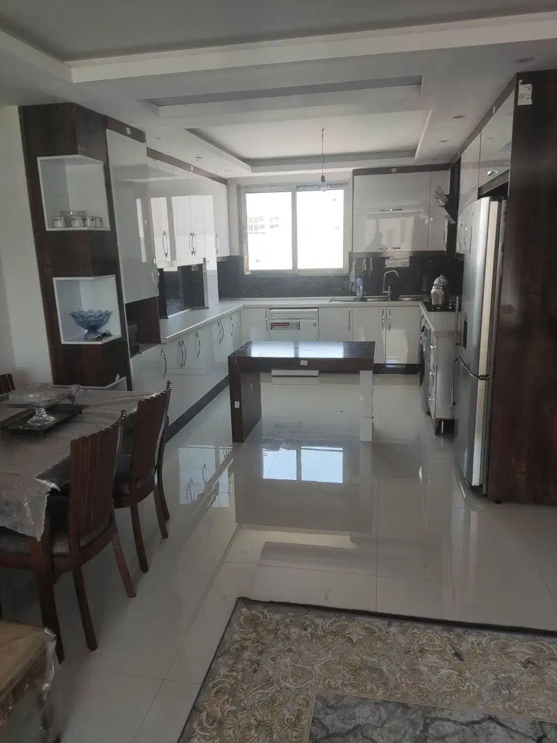 اجاره آپارتمان ۱۲۰ متری باغ غدیر،دوخوابه|اجارهٔ کوتاه‌مدت آپارتمان و سوئیت|اصفهان, مهرآباد|دیوار