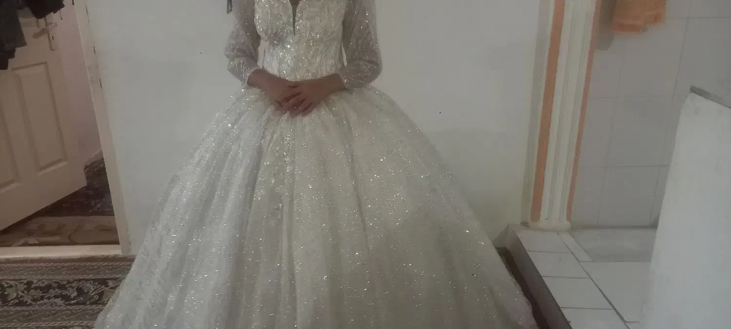 لباس عروس شیک|لباس|نیشابور, رحمت آباد|دیوار