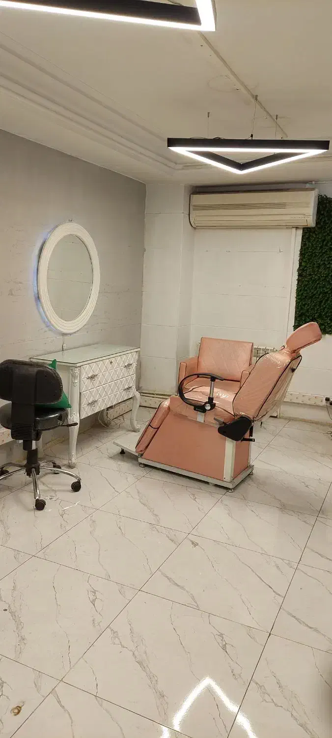 فروش لوازم ارایشگاه|آرایشگاه و سالن‌های زیبایی|تهران, کوی بیمه|دیوار