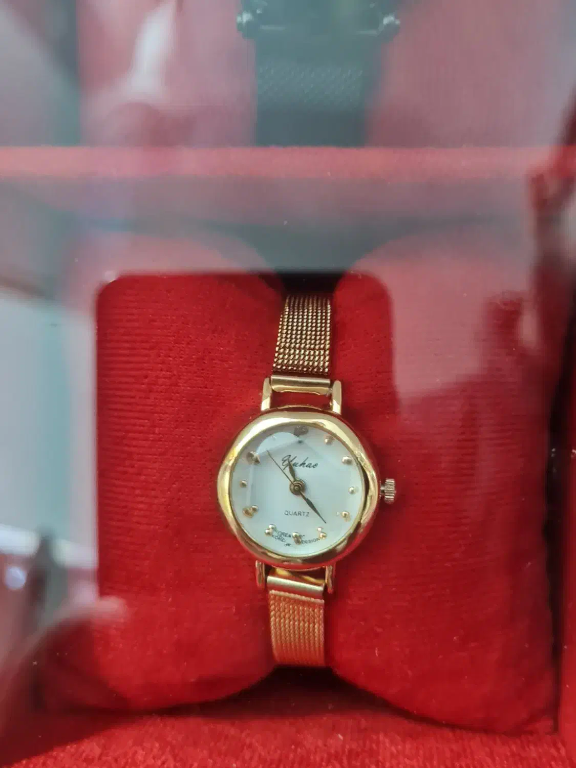 ساعت ، عود ، ادکلن و انواع اکسسوری|زیورآلات و اکسسوری|سنندج, |دیوار