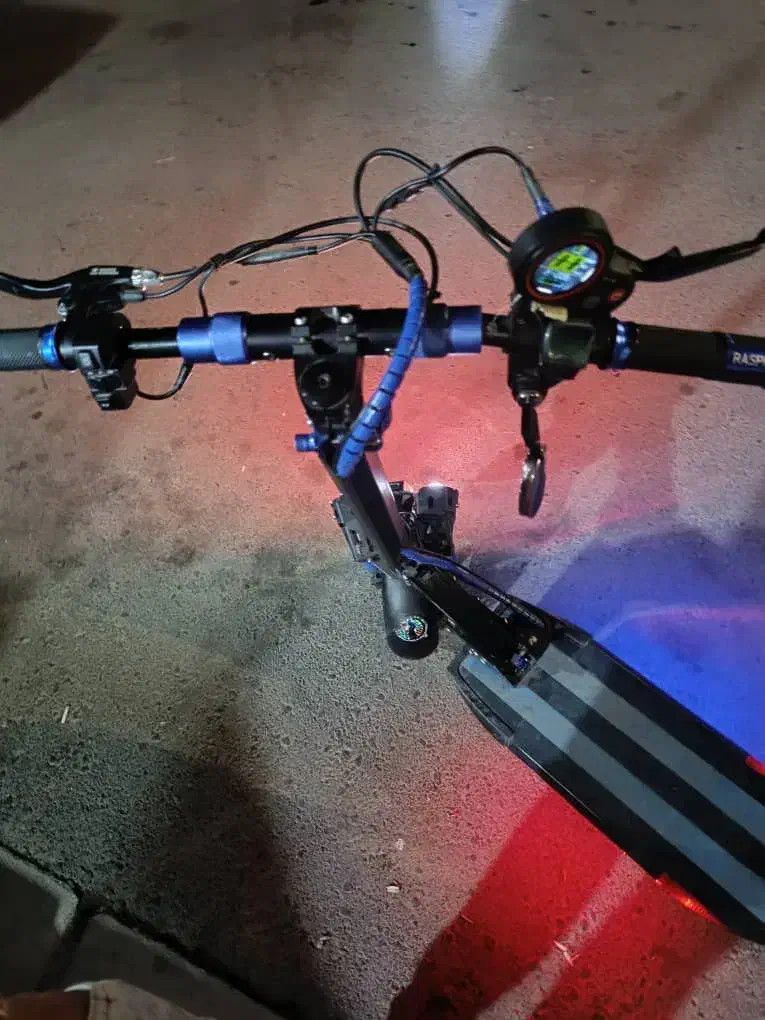 اسکوتر برقی صندلی دار سیستم صوتی دار|دوچرخه، اسکیت، اسکوتر|نظرآباد, شهرک آزادگان|دیوار