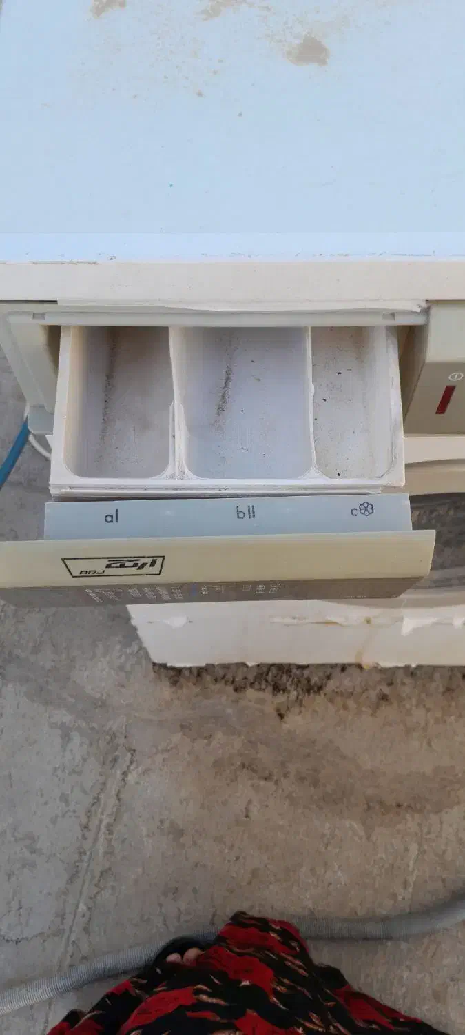 ماشین لباسشوی|ماشین لباسشویی و خشک‌کن لباس|قروه, |دیوار