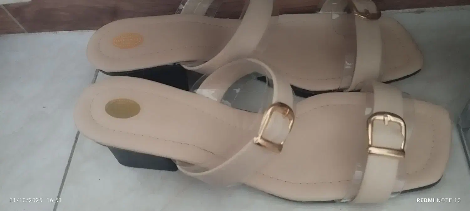 صندل تلقی سایزچهل نو400هزار|کیف، کفش، کمربند|سقز, |دیوار