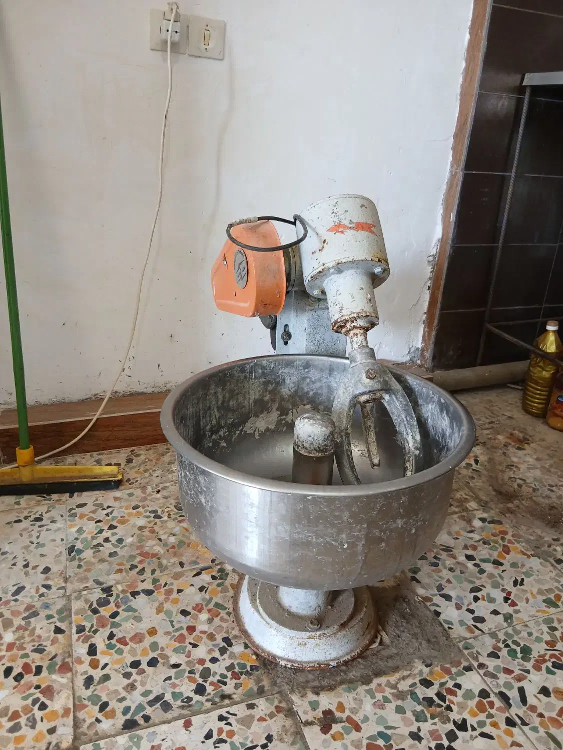 فست فود|کافی‌شاپ و رستوران|صومعه‌سرا, |دیوار