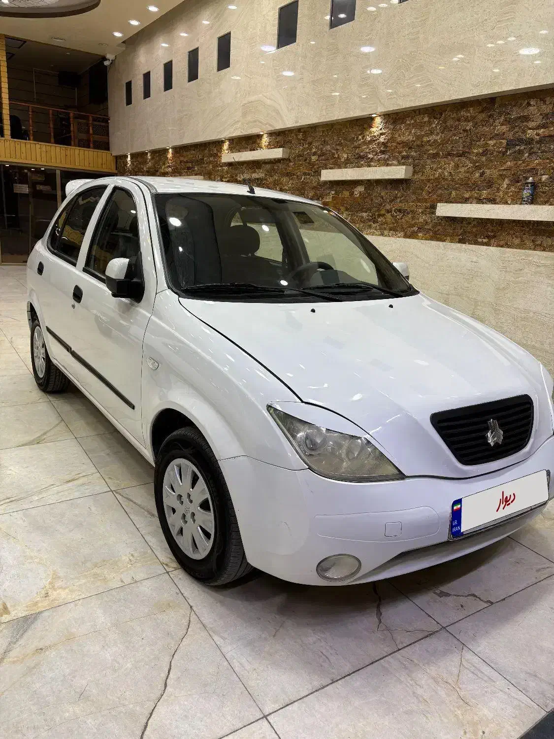 تیبا2مدل ۹۵|خودرو سواری و وانت|نجفآباد, سعدی|دیوار