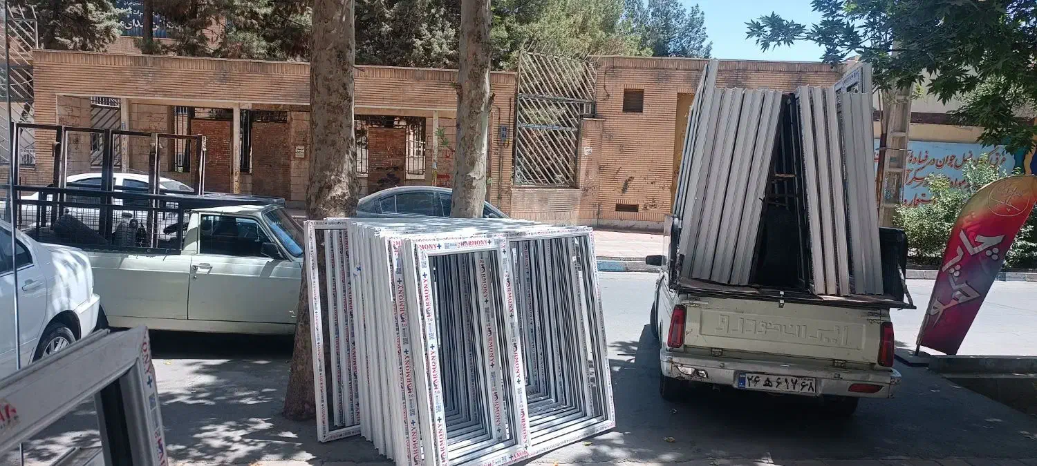 درب و پنجره دوجداره|خدمات پیشه و مهارت|مشکین‌دشت, |دیوار