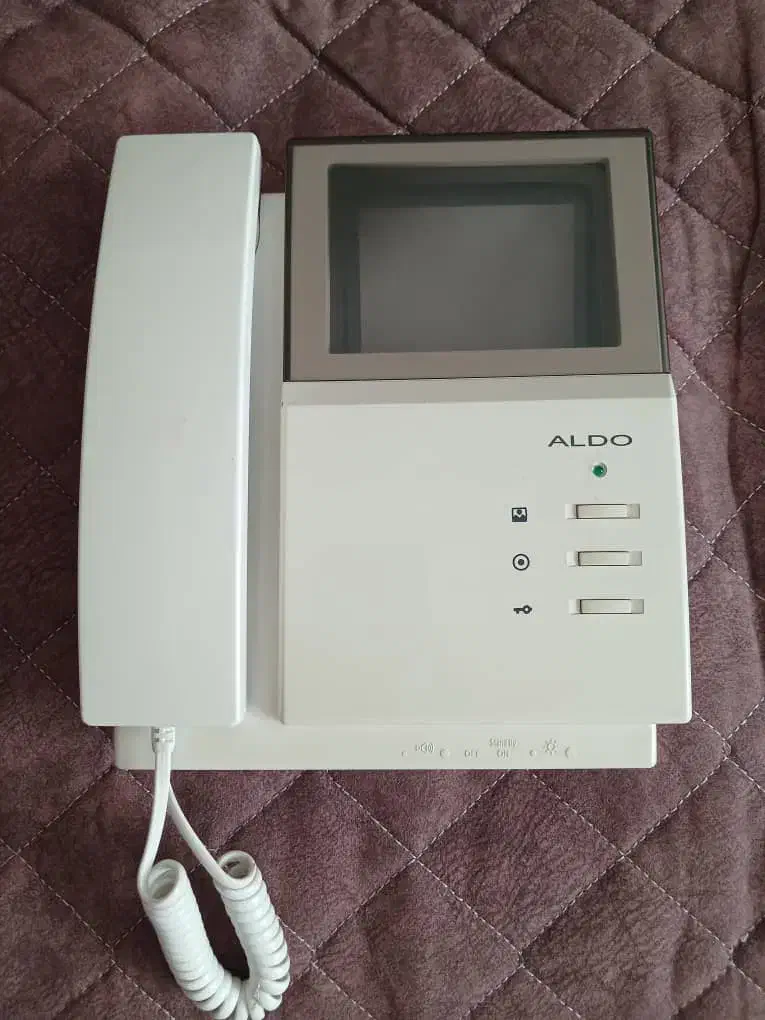 آیفون تصویری و دزدگیر|صوتی و تصویری|رشت, معلم|دیوار