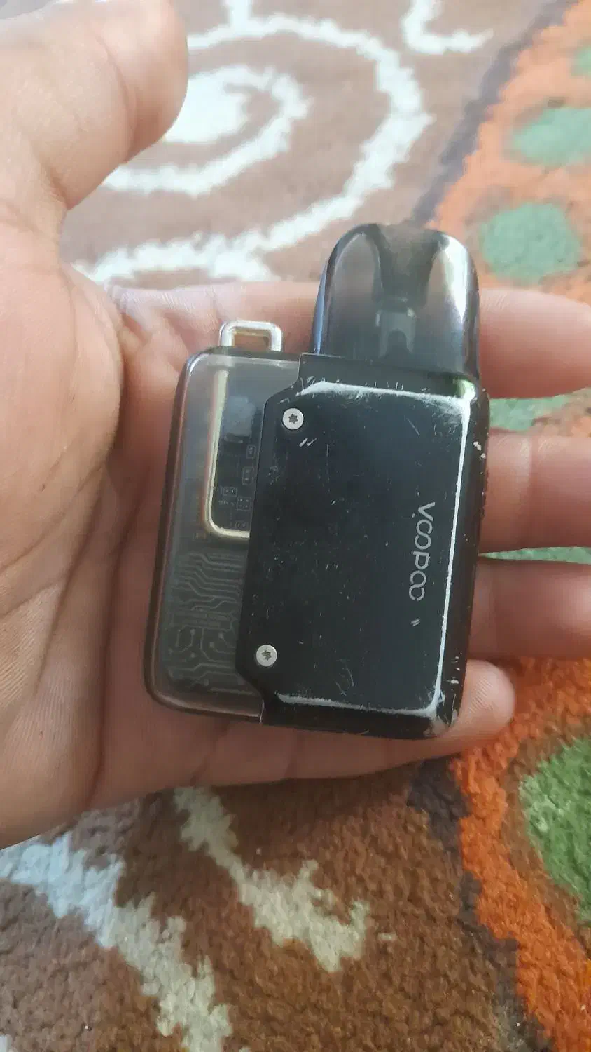 پاد آرگاس|زیورآلات و اکسسوری|تخت, |دیوار