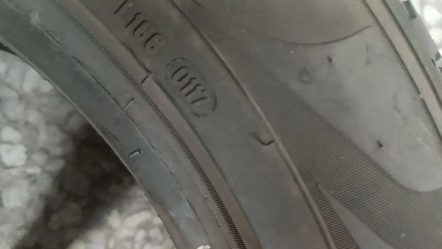 یک حلقه لاستیک ۱۸ ۶۰ ۲۳۵|قطعات یدکی و لوازم جانبی|تهران, بهجتآباد|دیوار