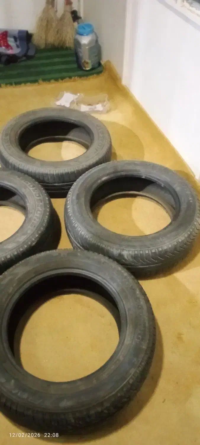 لاستیک|قطعات یدکی و لوازم جانبی|سجاس رود, |دیوار