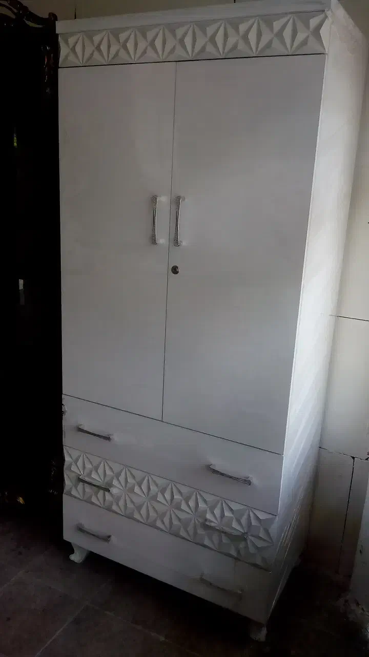 کمد دراور|جاکفشی، کمد، دراور|ساوه, |دیوار