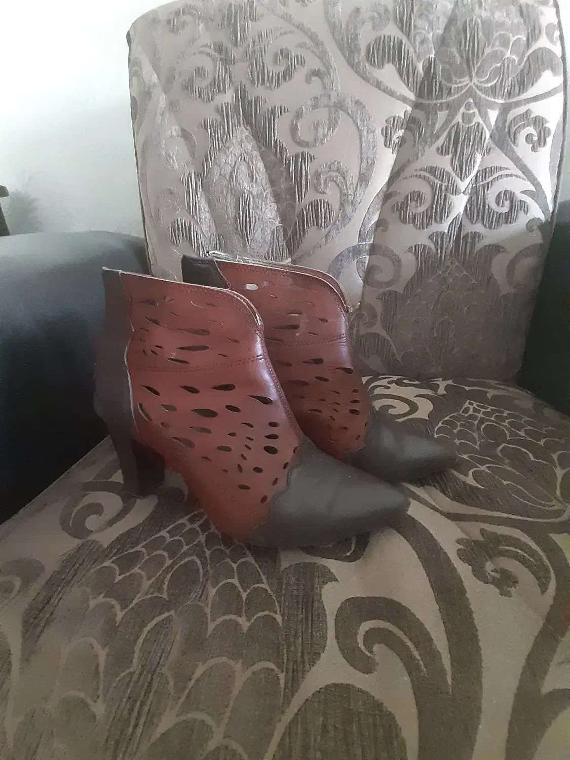 کیف و کفش چرم|کیف، کفش، کمربند|هشتگرد, شهرک صنعتی هشتگرد|دیوار