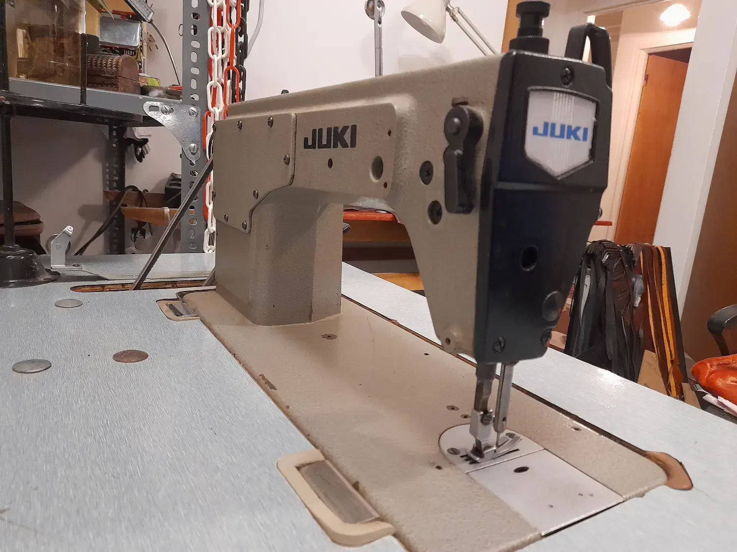 چرخ خیاطی راسته دوز /زخیم دوز جوکی ژاپن.|چرخ خیاطی و ریسندگی|صدرا-فارس, فاز ۲|دیوار