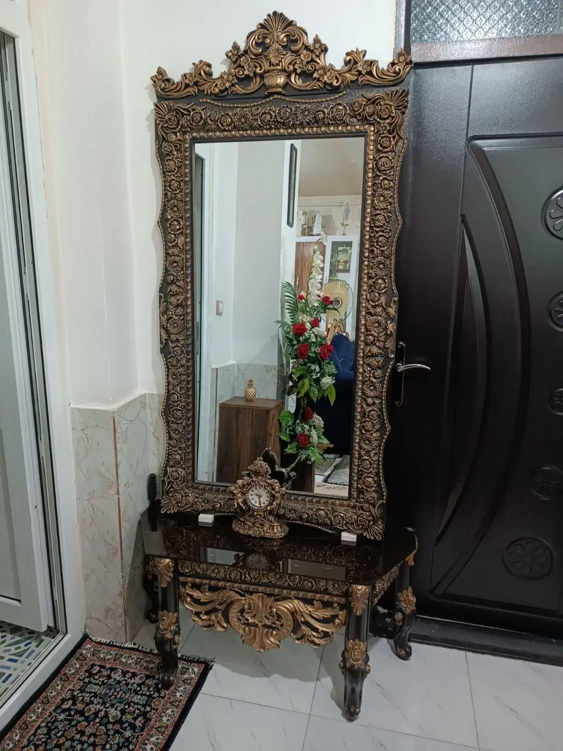 بوفه ومیز تلویزیون و آینه کنسول و ساعت ایستاده|بوفه، ویترین، کنسول|ارومیه, |دیوار