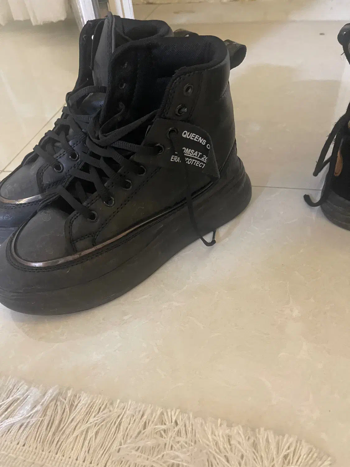 نیم بوت مشکی|کیف، کفش، کمربند|مشهد, نوید|دیوار