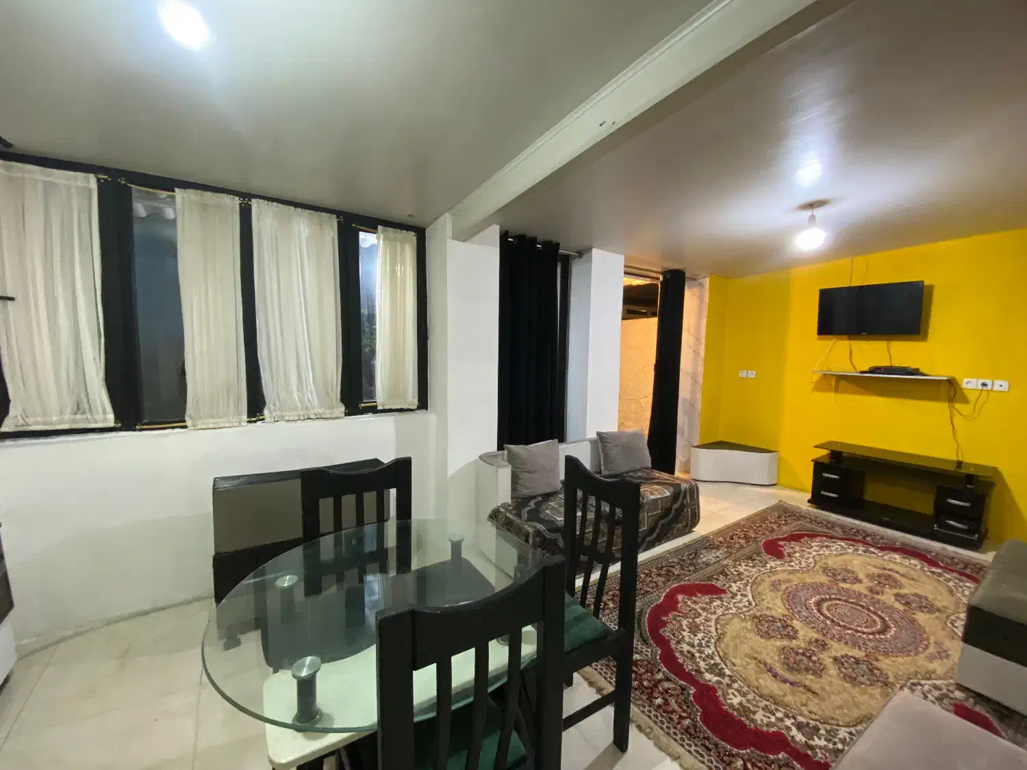 دو خوابه رو به دریا متل ساحلی نفس|اجارهٔ کوتاهمدت آپارتمان و سوئیت|فریدونکنار, |دیوار