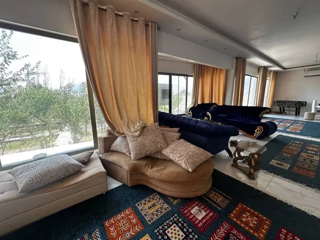 اجاره ویلای شیک کوهپایه|اجارهٔ کوتاه‌مدت ویلا و باغ|کرمان, |دیوار