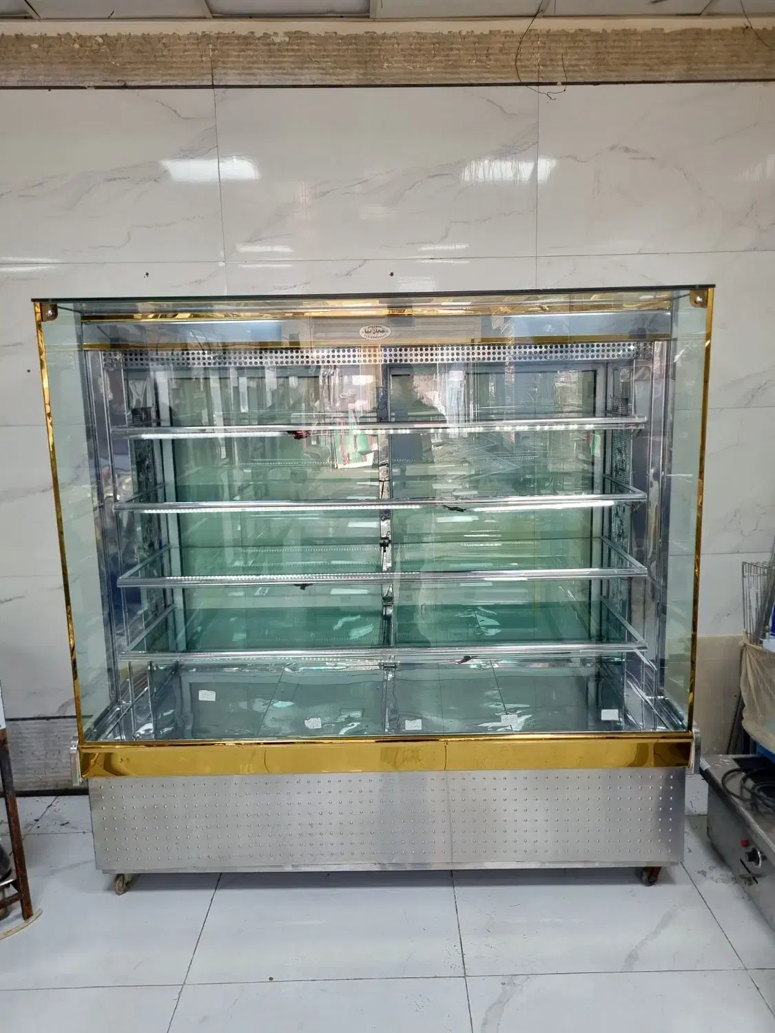 یخچال مکعبی ویترینی ارتفاع بلند مشابه آکبند|فروشگاه و مغازه|نسیمشهر, |دیوار