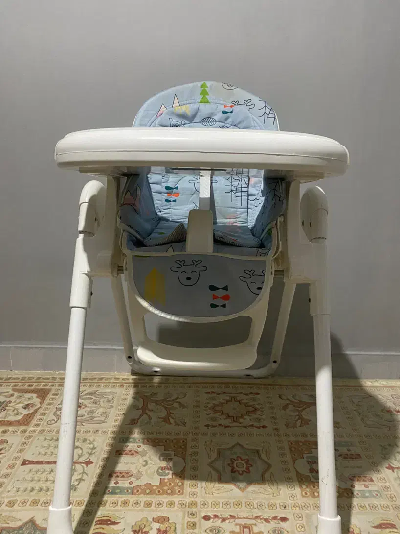 صندلی کودک|میز و صندلی غذاخوری|هشتگرد, شهرک ارم شرقی|دیوار