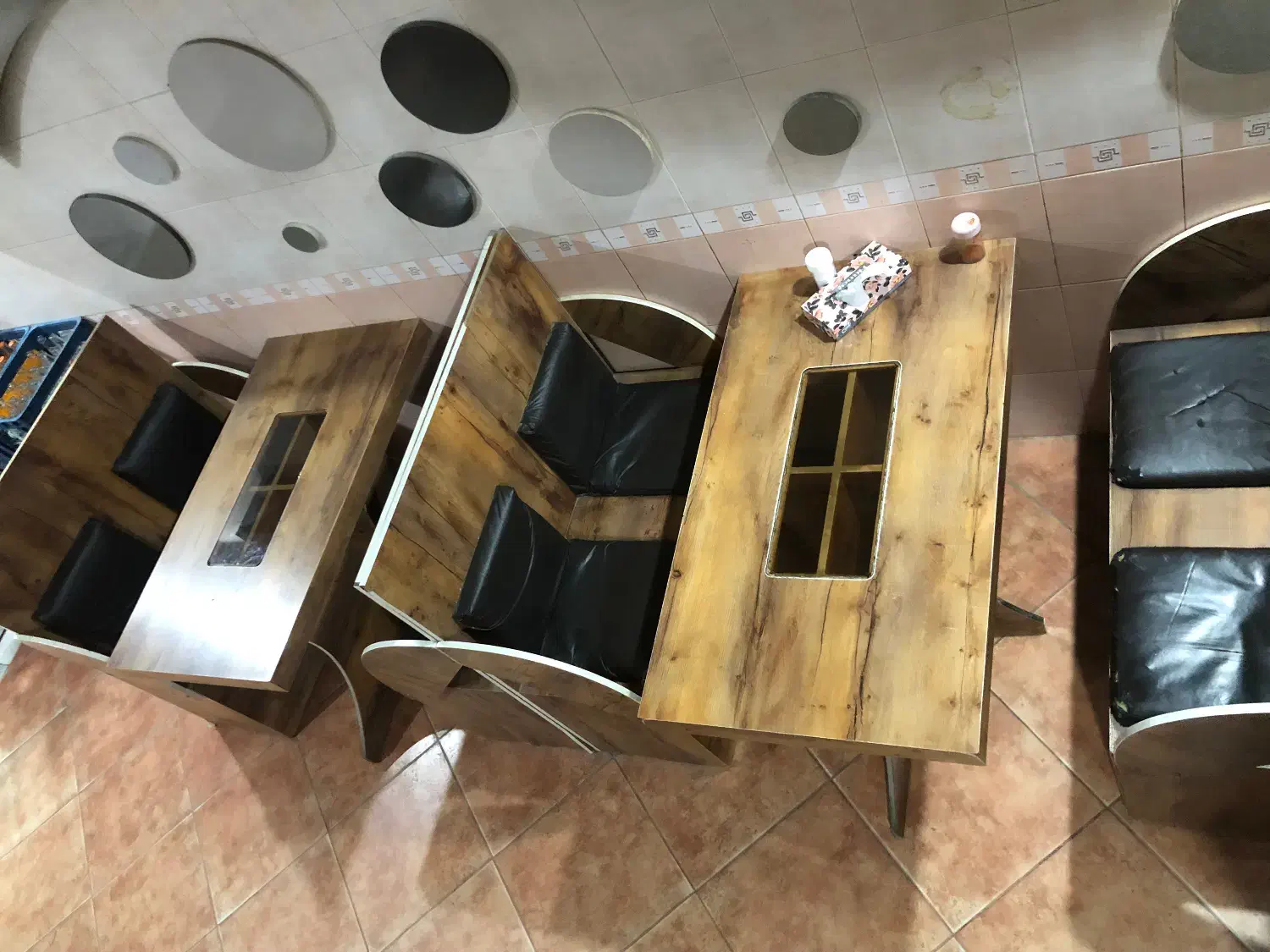 میز و صندلی|کافی‌شاپ و رستوران|تربت جام, شهید مدرس|دیوار