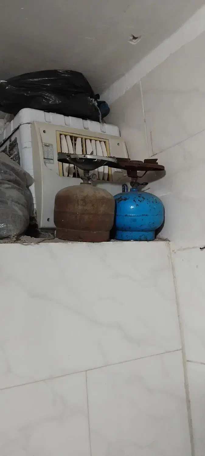 کپسول گاز ایران گاز و۳عدد پیکنیک سالم|اجاق گاز و لوازم برقی پخت‌وپز|پاکدشت, پاکدشت (مامازند)|دیوار