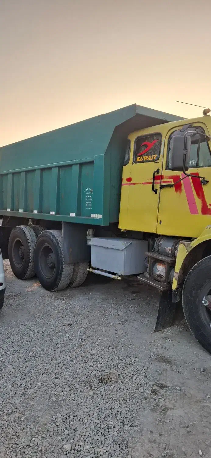 ولوو ۷۲ کابین فابریک|خودرو سنگین|ساری, |دیوار