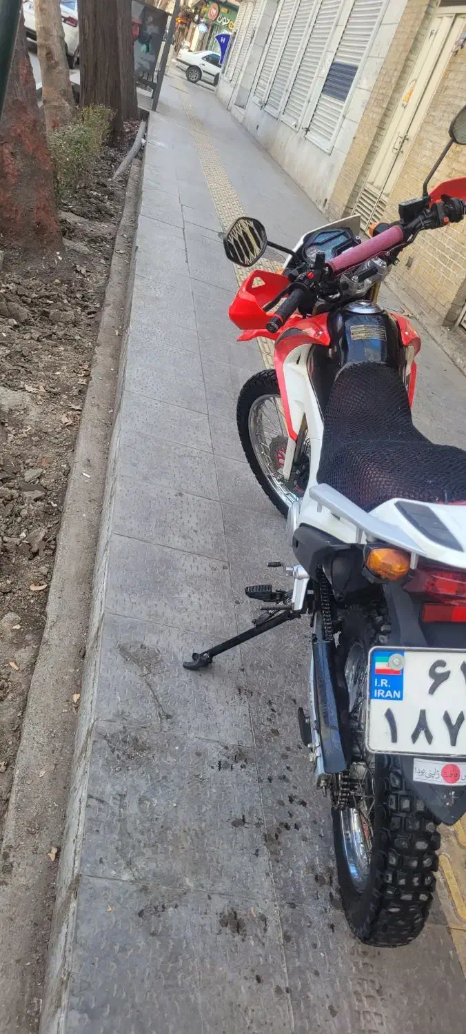 موتور تریل پرواز ۲۰۰|موتورسیکلت|اصفهان, شیخ اشراق|دیوار
