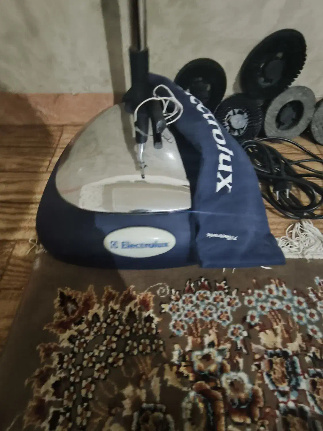 سرامیک شور در حد نو|ماشینآلات صنعتی|هشتگرد, ینگی امام|دیوار