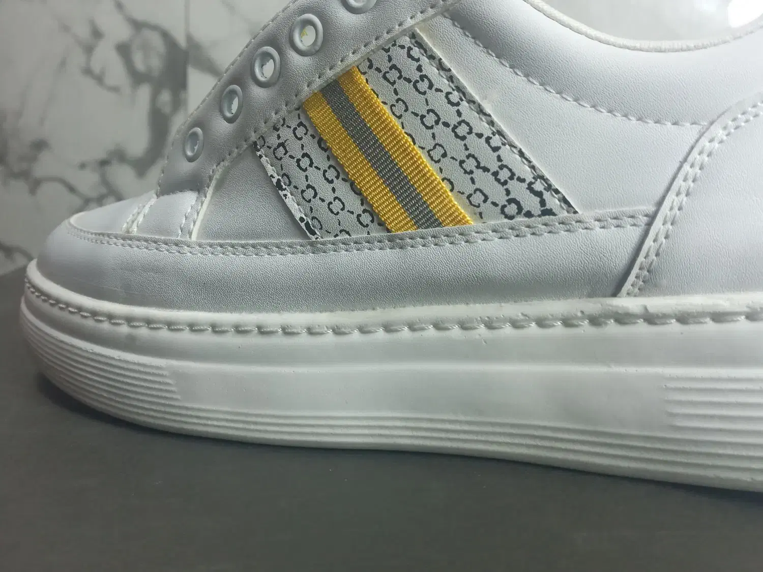 کتونی دخترانه|کیف، کفش، کمربند|قیدار, |دیوار