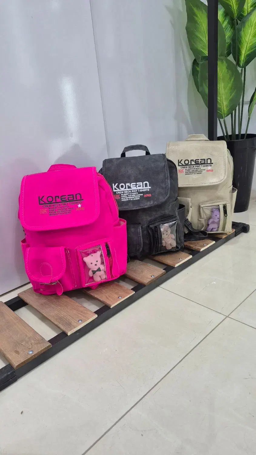 کیف مدرسه|کیف، کفش، کمربند|ایلام, |دیوار