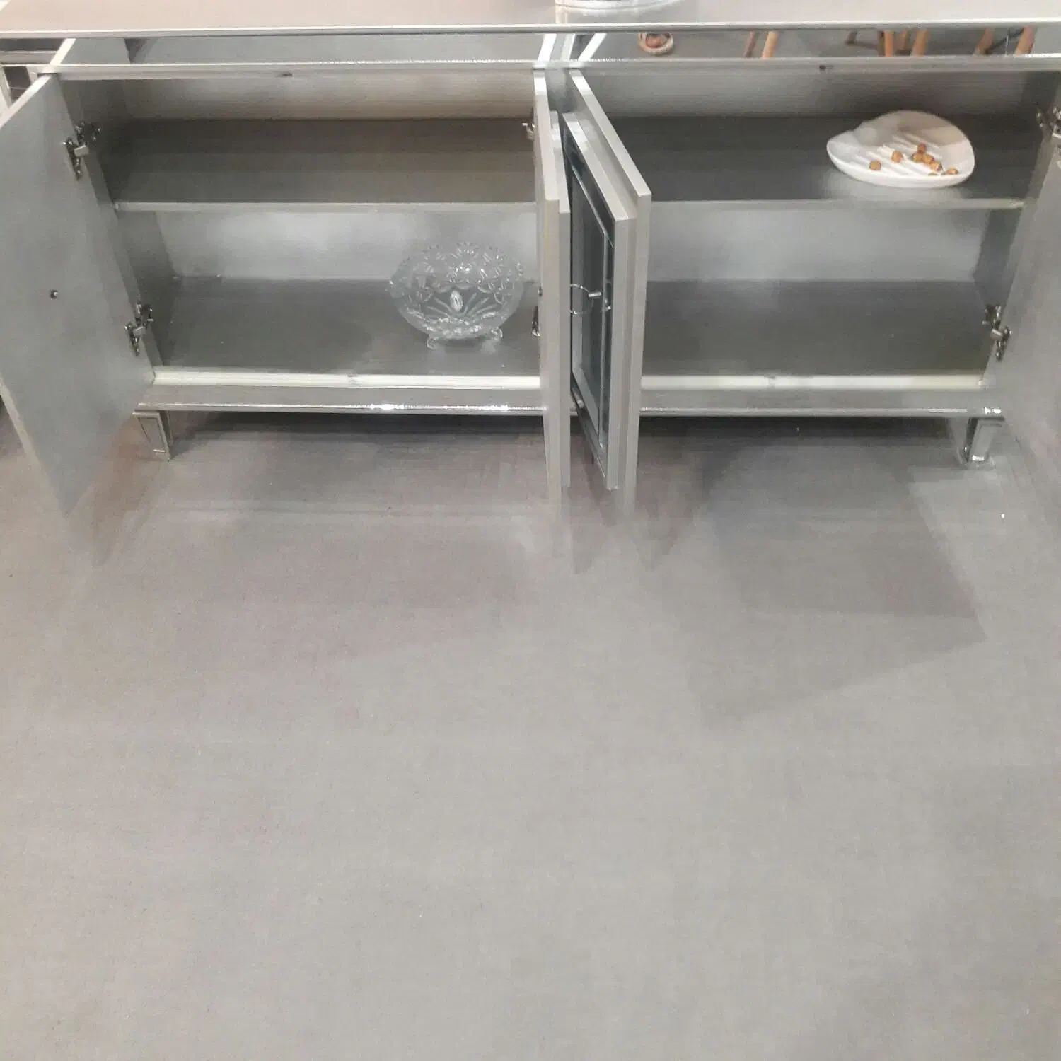 میز تلوزیون و کنسول|بوفه، ویترین، کنسول|اراک, |دیوار