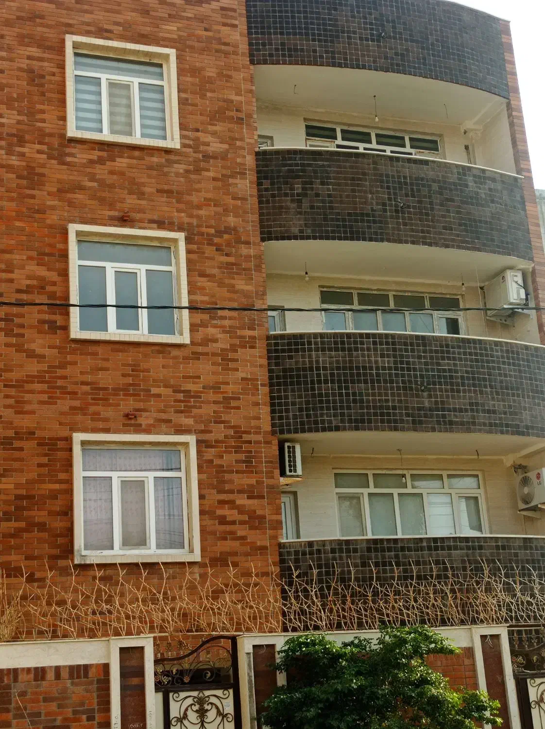 ساخت و نصب درب و پنجره دوجداره براسان تضمینی|خدمات پیشه و مهارت|چابهار, |دیوار