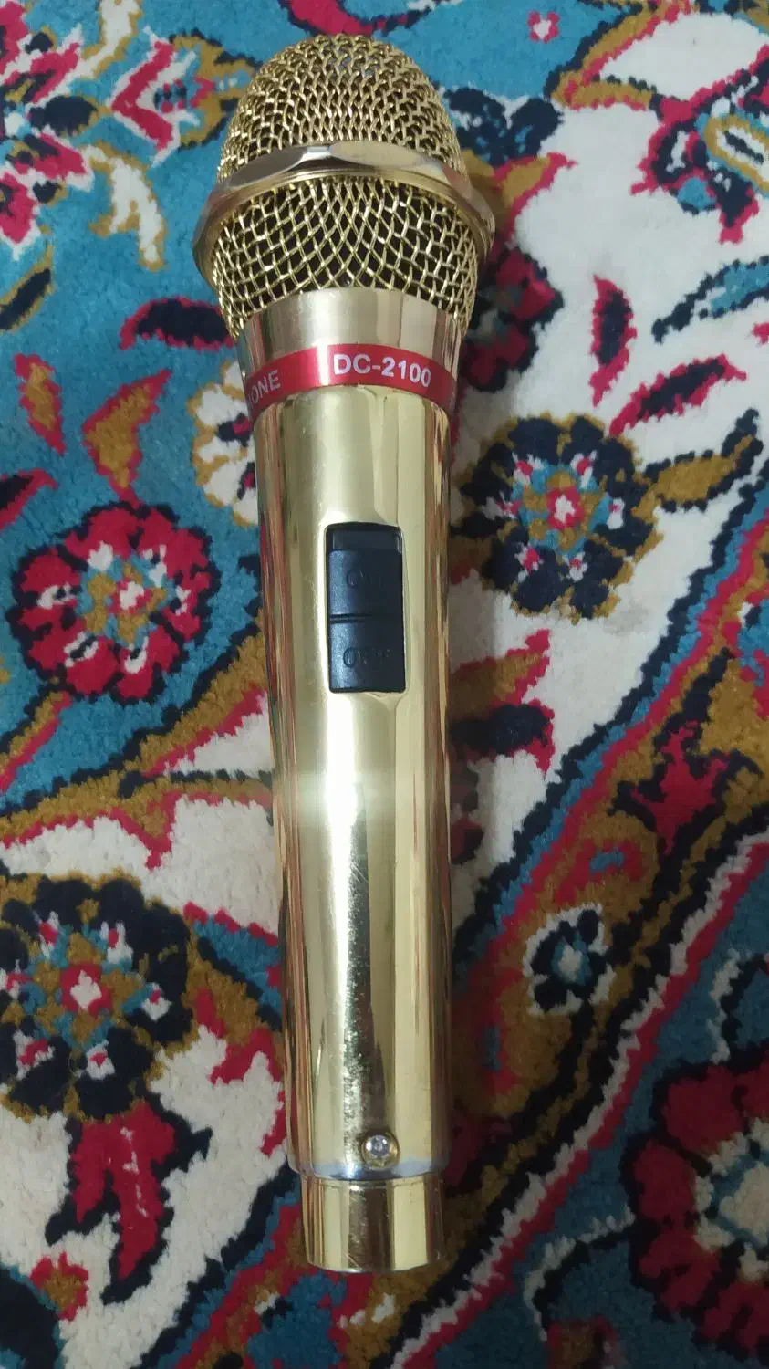 میکروفون داینامیک ۲۱۰۰|سیستم صوتی خانگی|پیشوا, |دیوار