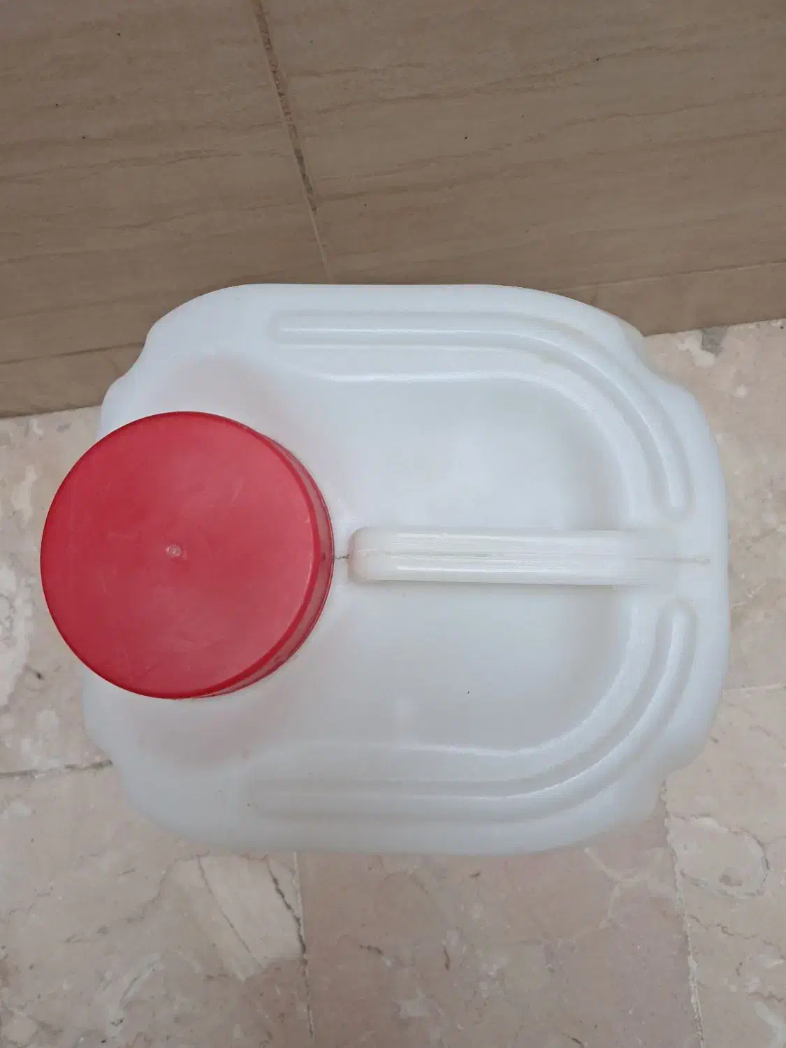 دبه ۲۰ لیتری|ظروف نگهدارنده، پلاستیکی، یکبارمصرف|قم, کلهری|دیوار