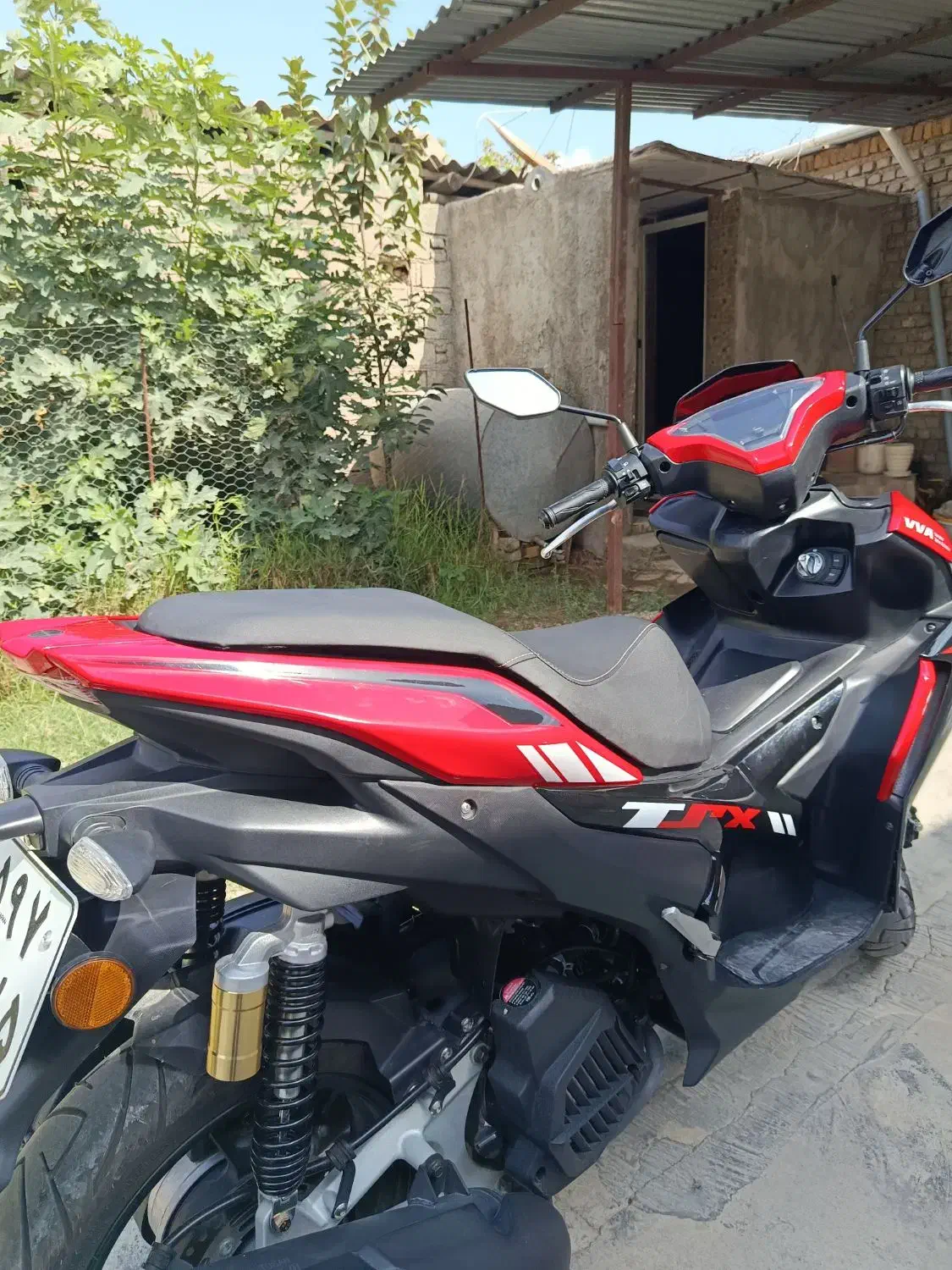 موتور کلیک طرح آیروکس مدل ۱۴۰۳|موتورسیکلت|کلاله, |دیوار