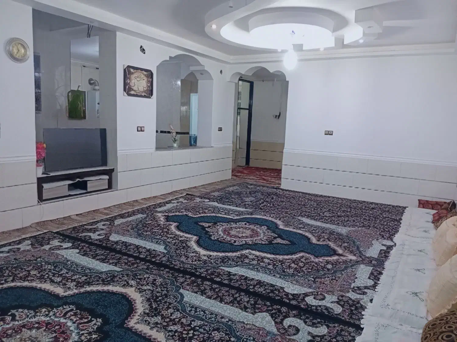 همکف ویلایی ۳خواب نزدیک مدرسه دکتر حسابی دربه حیاط|اجارهٔ خانه و ویلا|داراب, |دیوار