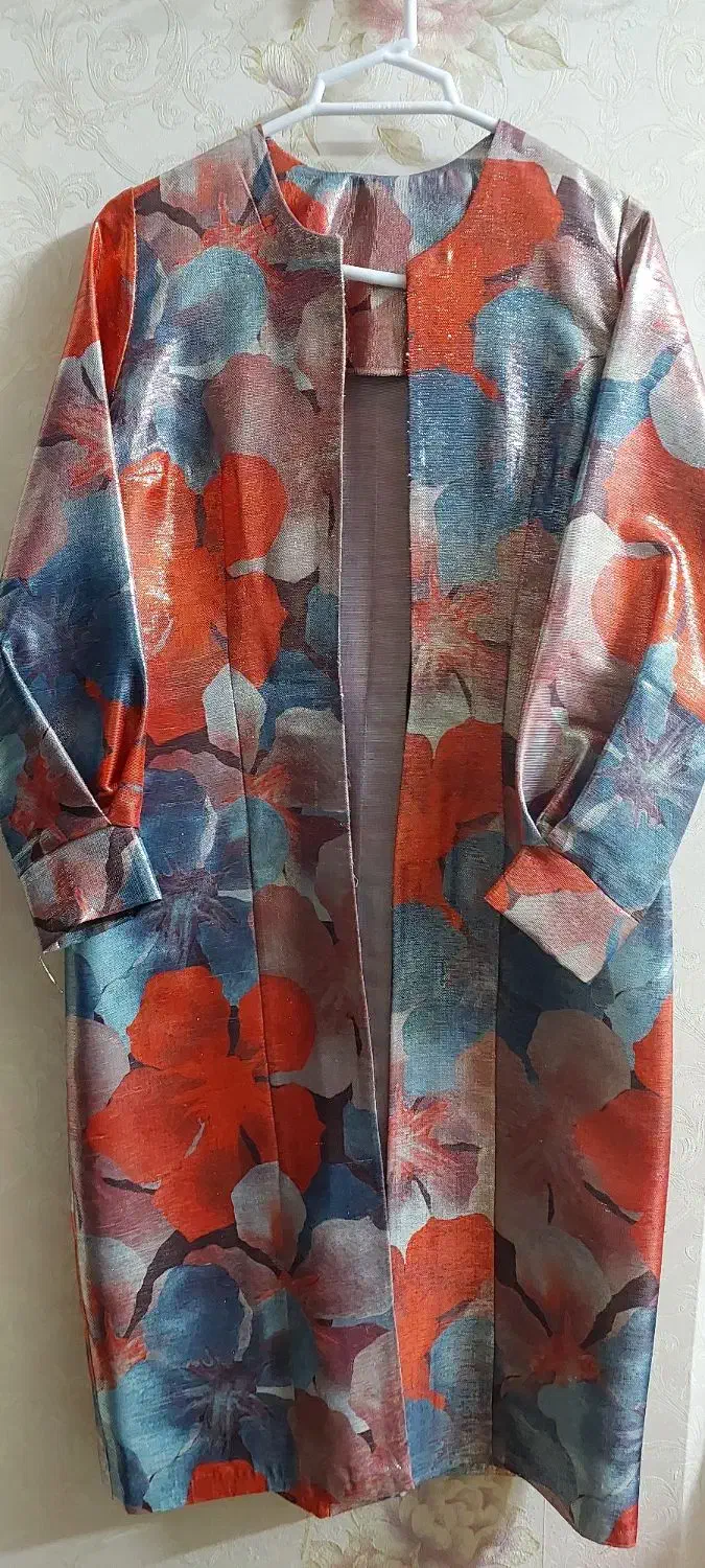 مانتو مجلسی|لباس|قم, انصار‌الحسین|دیوار