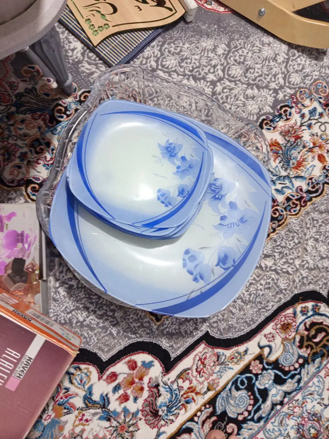 تعدادی لوازم خانه|ظروف سرو و پذیرایی|تبریز, |دیوار