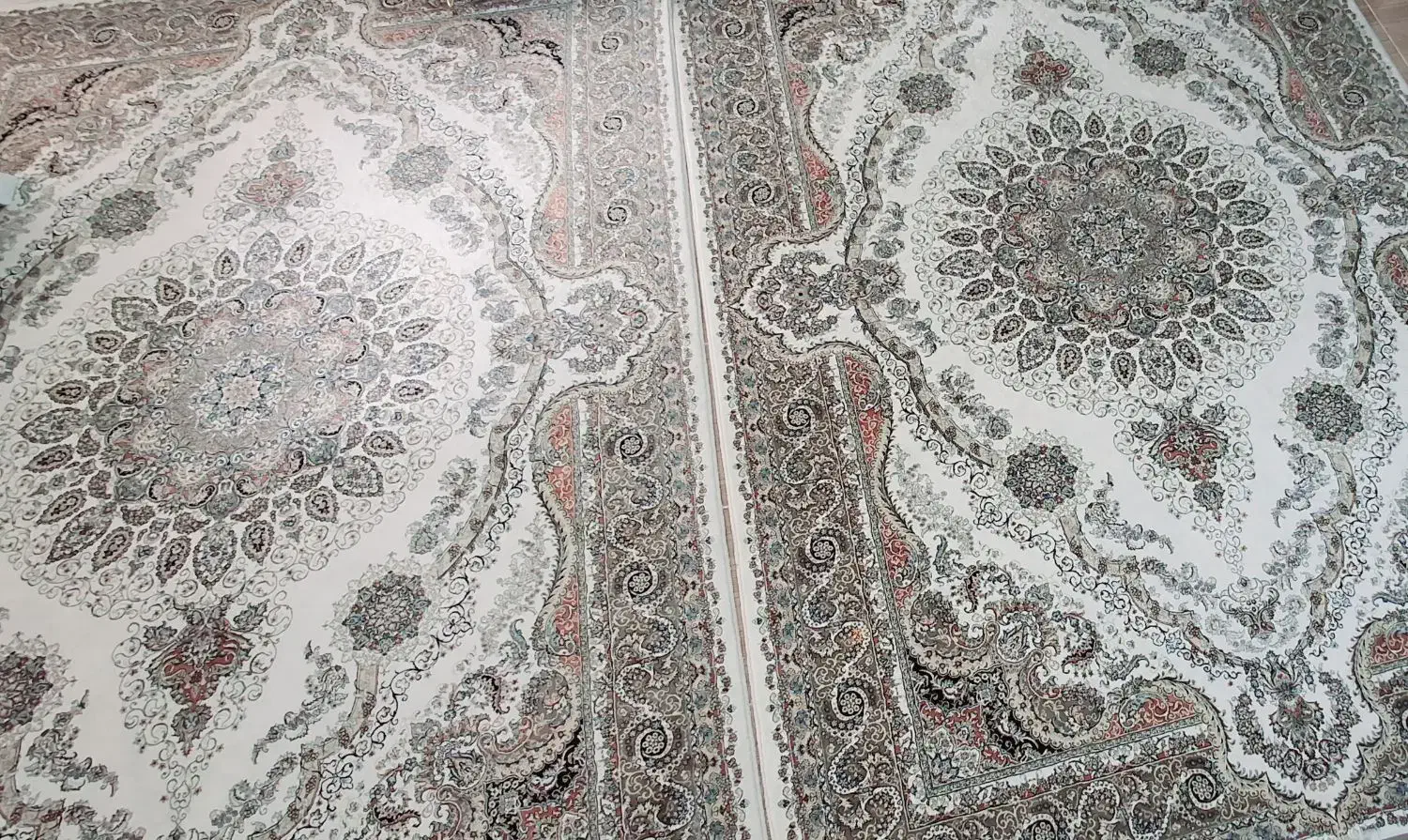 فرش ۹ متری|فرش|مسجد سلیمان, |دیوار