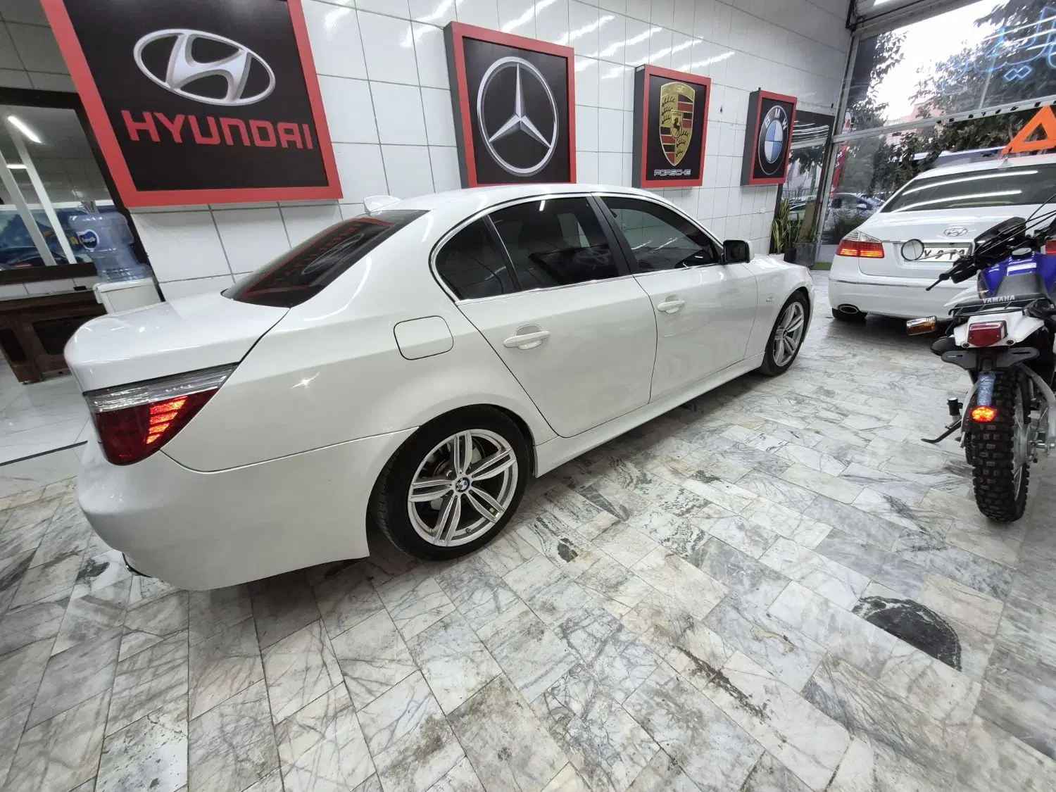 BMW 530i مدل 2007|خودرو سواری و وانت|اصفهان, ابر|دیوار