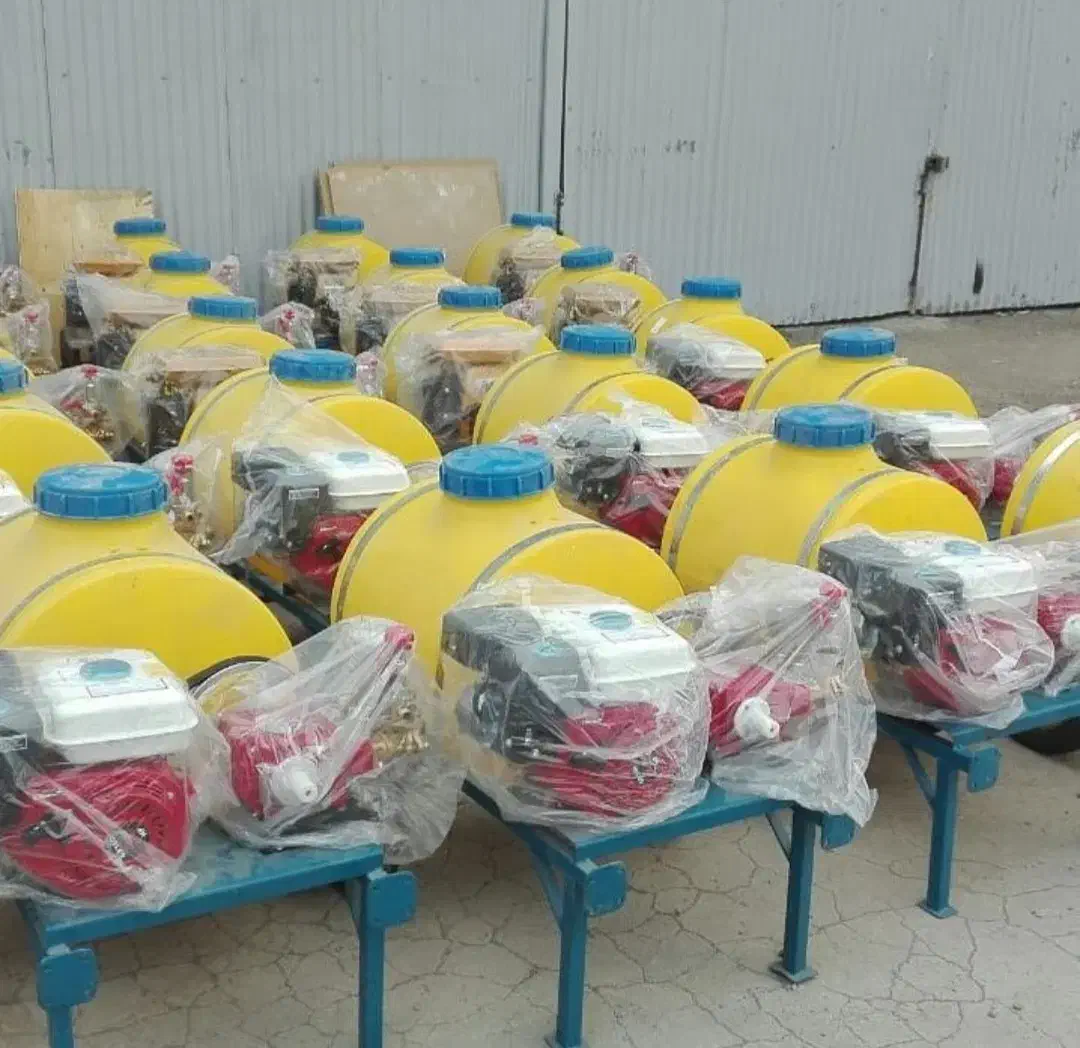 سمپاش فرغونی زنبه ای موتور لیفان قرمز 7.5 اسب بخار|ماشین‌آلات صنعتی|تهران, یافت‌آباد|دیوار