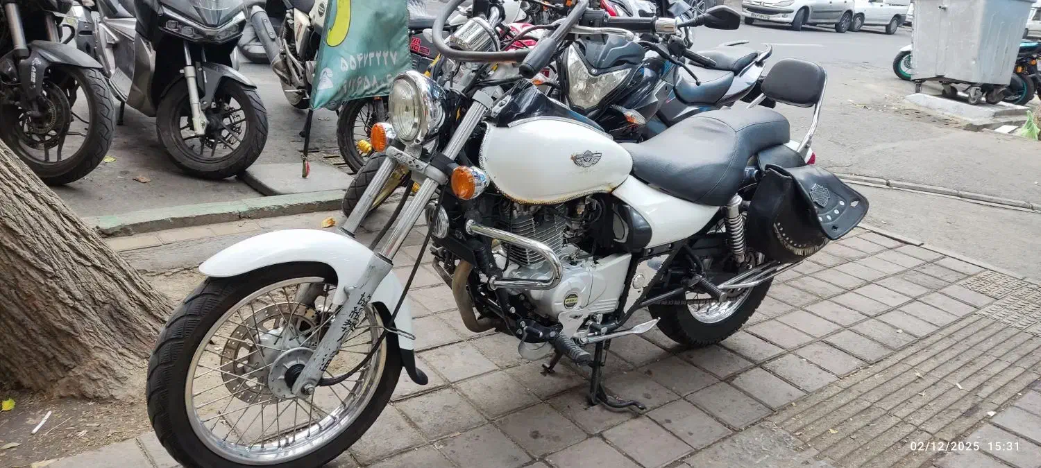 موتور آونجر ۲۲۰|موتورسیکلت|تهران, فردوسی|دیوار