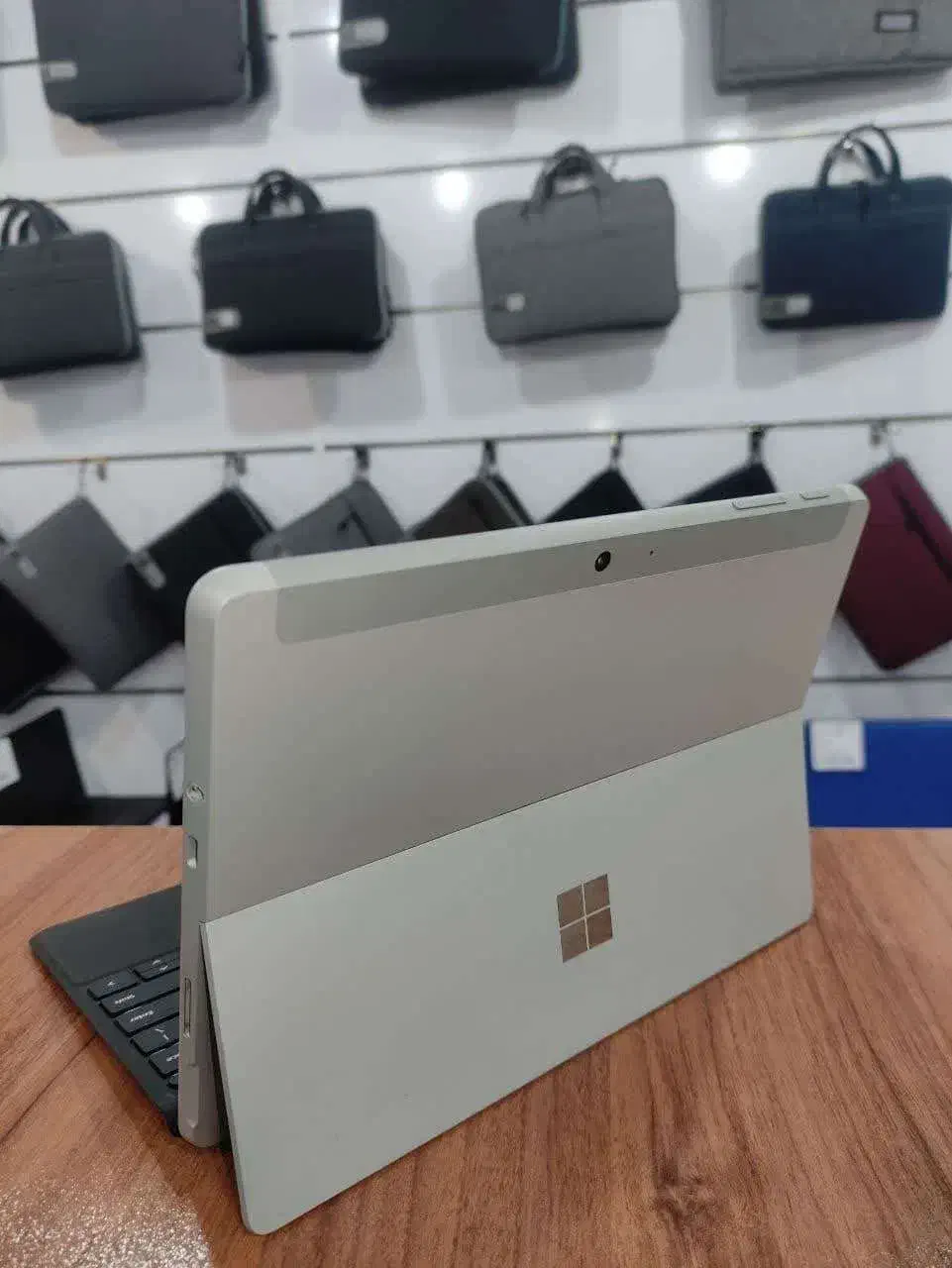 مایکروسافت سرفیس گو 3 با 6 ماه گارانتی surface go3|رایانه همراه|قم, پردیسان|دیوار