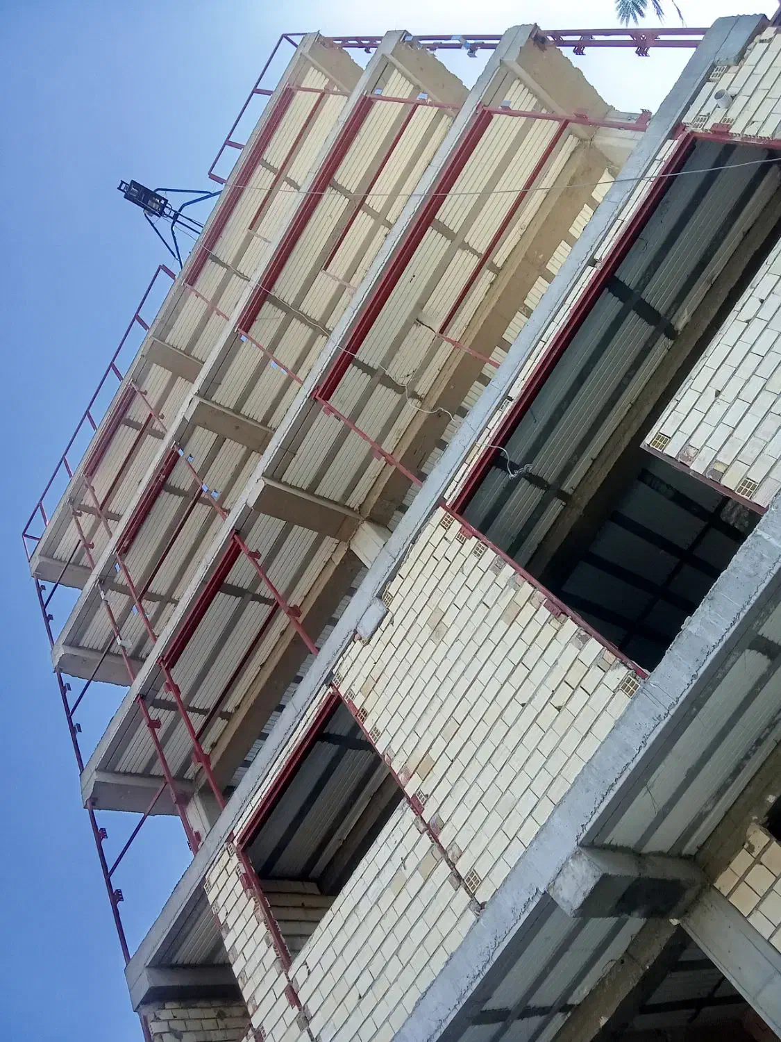 شاگردجوشکاری|استخدام معماری، عمران و ساختمانی|ارومیه, |دیوار