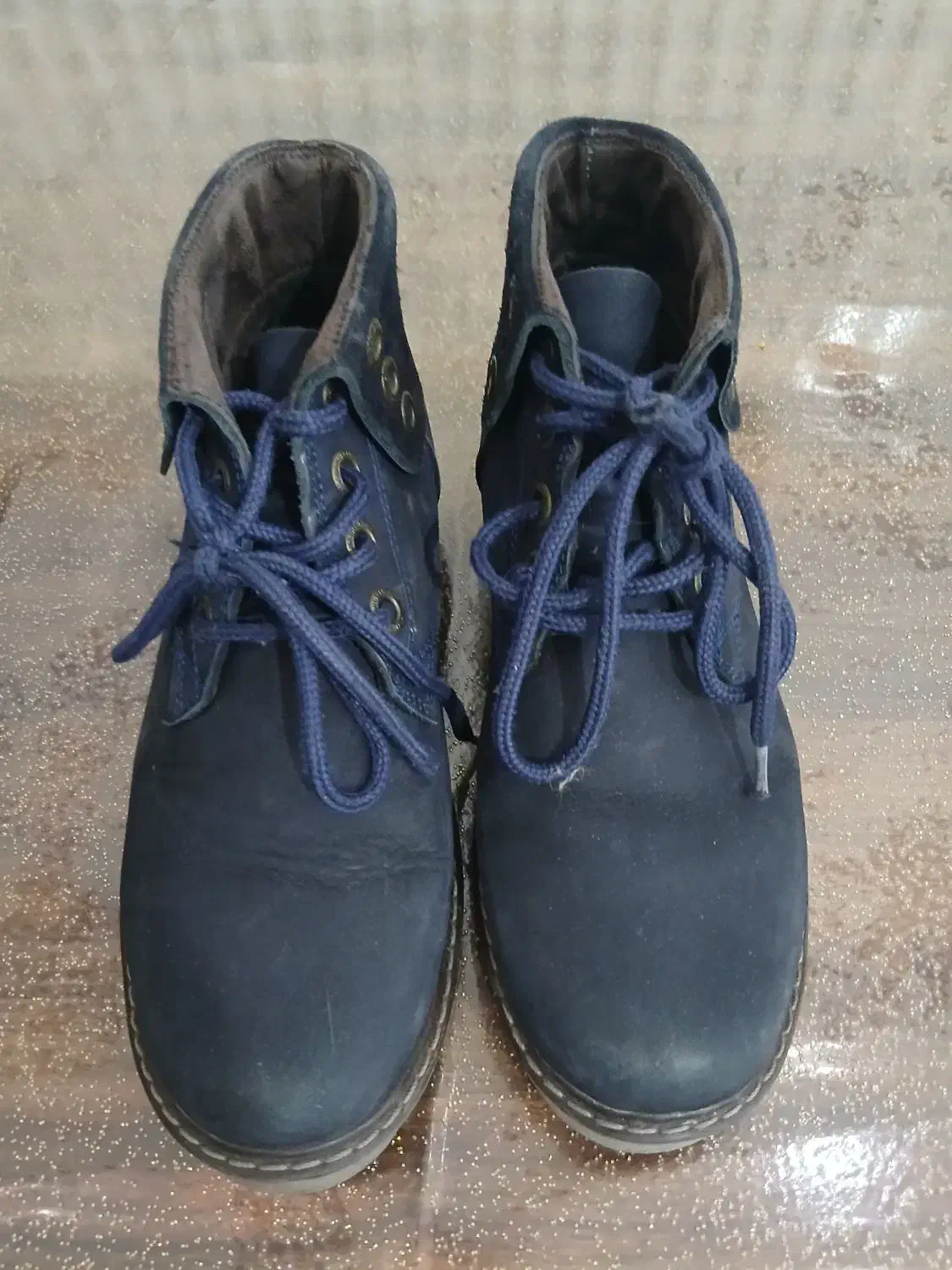 نیم بوت دخترانه/زنانه برند کاترپیلار اصل سایز۳۷/۳۸|کیف، کفش، کمربند|مشکیندشت, |دیوار