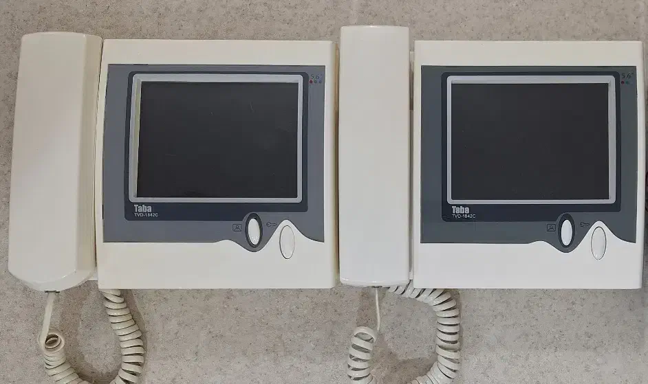 آیفون تصویری ۲طبقه رنگی سالم|صوتی و تصویری|اصفهان, گلزار|دیوار