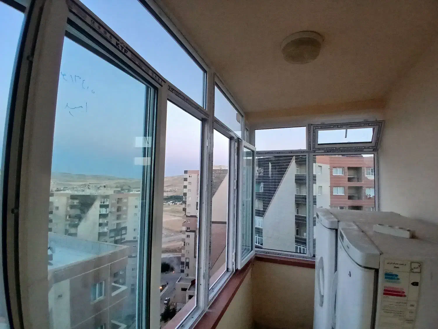 درب و پنجره و توری کشویی محمدزاده|مصالح و تجهیزات ساختمان|ارومیه, |دیوار