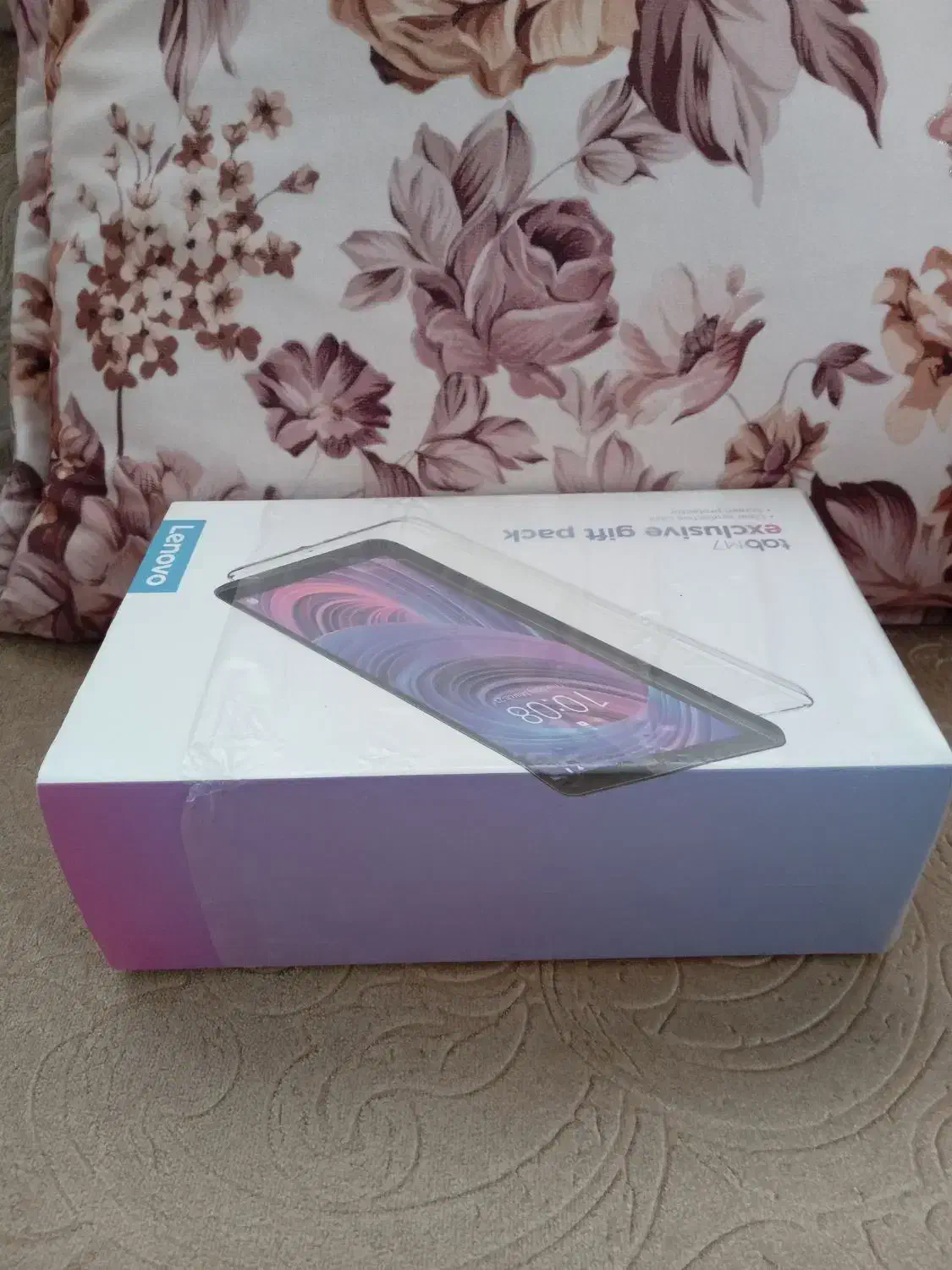 * تبلت لنوو *|تبلت|تهران, شمشیری|دیوار