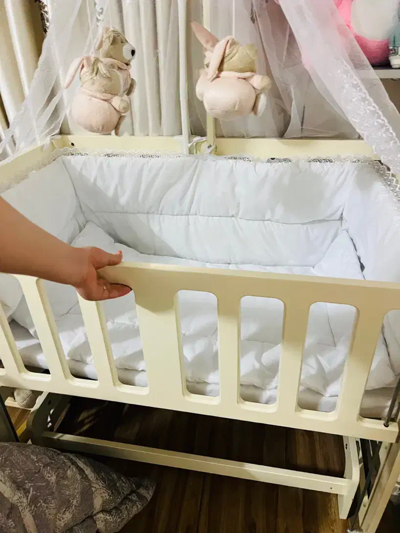 تخت کنار مادر|تخت و صندلی بچه|تهران, علی‌آباد|دیوار