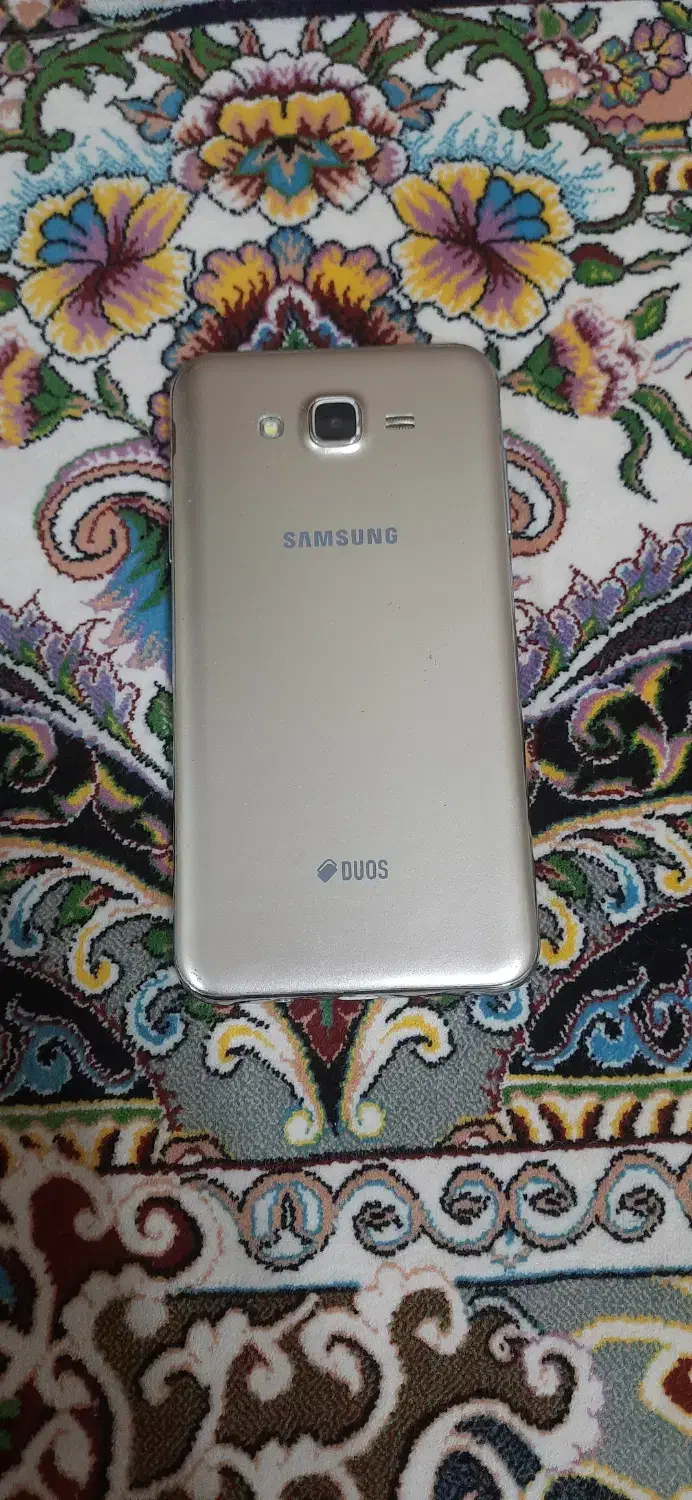 موبایل J7- 4G شانزده گیگ|موبایل|اصفهان, شهرک شهید منتظری|دیوار